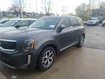 Used 2022 Kia Telluride EX w/ Towing Package