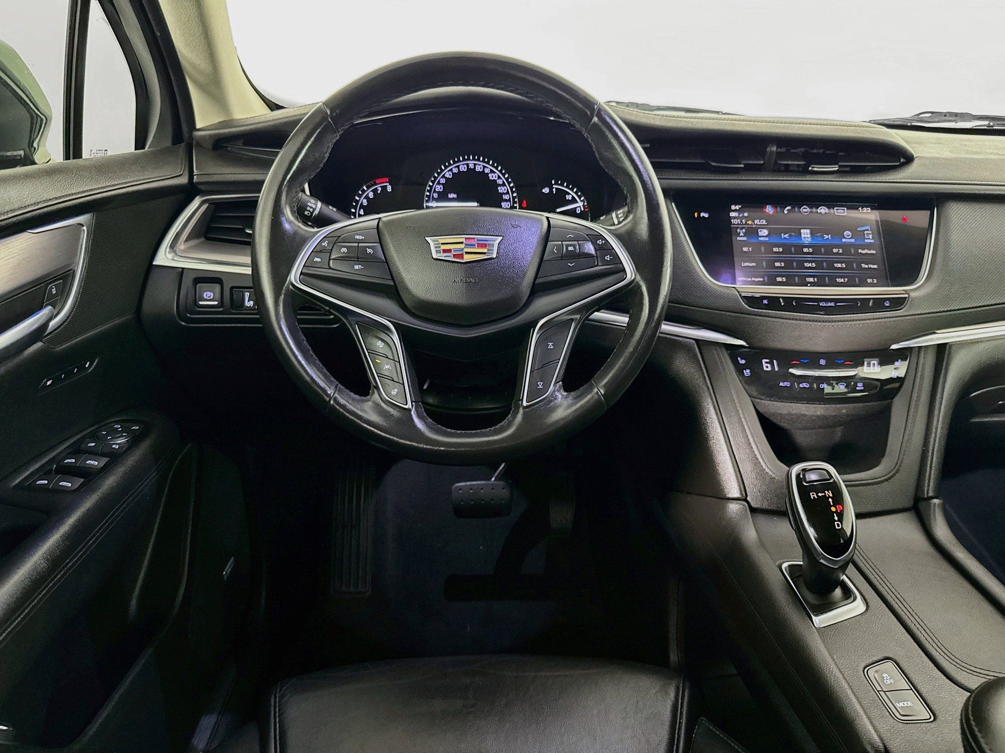 Used 2019 Cadillac XT5 Premium Luxury FWD image 15