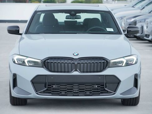New 2026 BMW 330i Sedan w/ M Sport Package RWD image 2