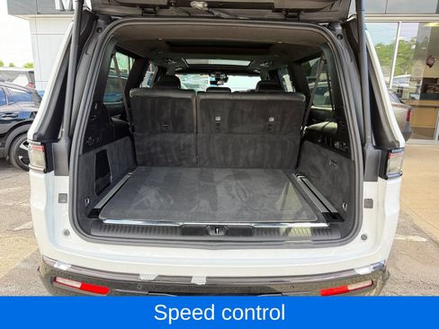 Used 2024 Jeep Grand Wagoneer L Series II w/ Quick Order Packagew 28T AWD/4WD image 41