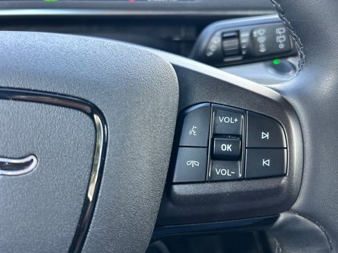 Used 2021 Ford Mustang Mach-E Select image 23