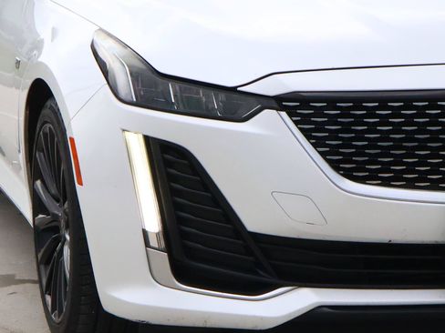 Used 2020 Cadillac CT5 Premium Luxury RWD image 9