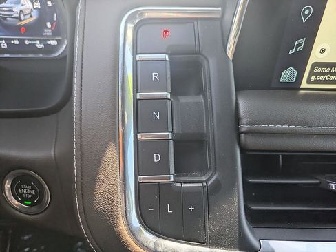 Used 2024 Chevrolet Tahoe LT AWD/4WD image 25