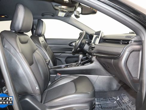 Used 2022 Jeep Compass Altitude w/ Convenience Group image 11