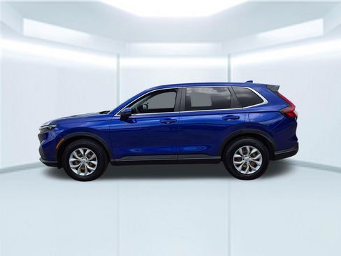 Used 2023 Honda CR-V LX image 2