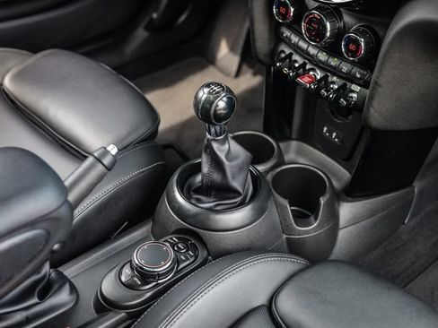 Used 2019 MINI Cooper S FWD image 40