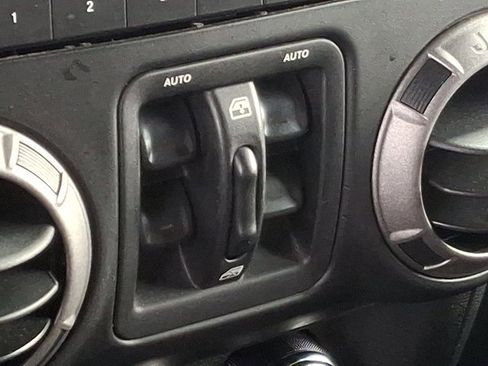 Used 2014 Jeep Wrangler Unlimited Sport w/ Quick Order Package 24S image 21