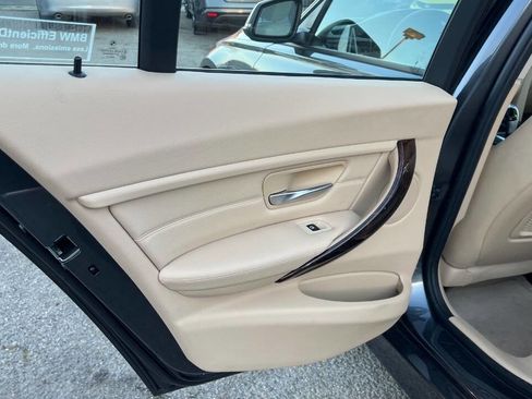 Used 2014 BMW 328i Sedan RWD image 25