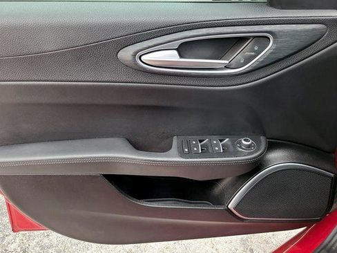 Used 2019 Alfa Romeo Giulia w/ Nero Edizione RWD image 29