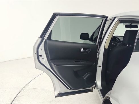 Used 2013 Nissan Rogue S w/ Special Edition Pkg image 22