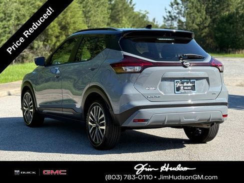 Used 2024 Nissan Kicks SR FWD image 11