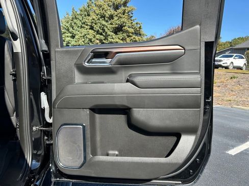 Used 2024 GMC Sierra 1500 Denali w/ Technology Package image 59