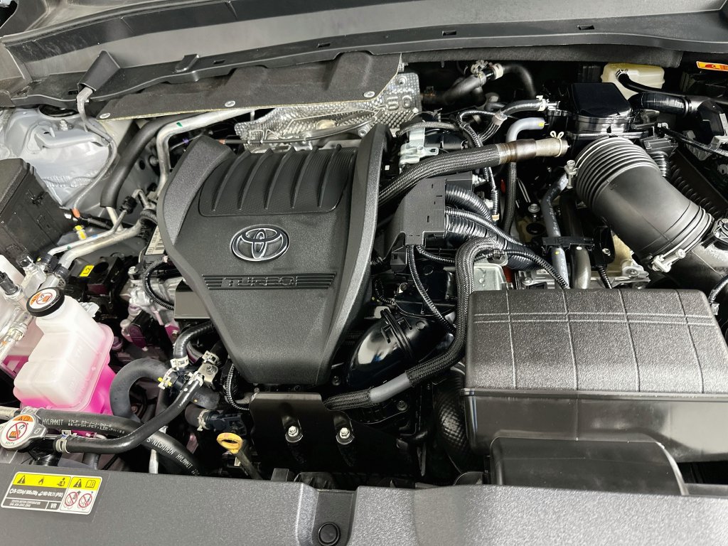 Certified 2026 Toyota Grand Highlander AWD Hybrid image 31