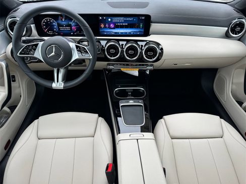 New 2025 Mercedes-Benz CLA 250 image 14