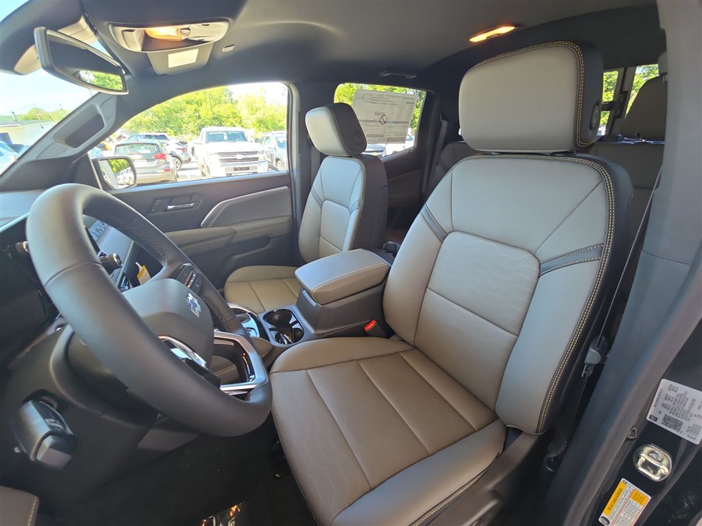New 2026 Chevrolet Colorado ZR2 AWD/4WD image 19
