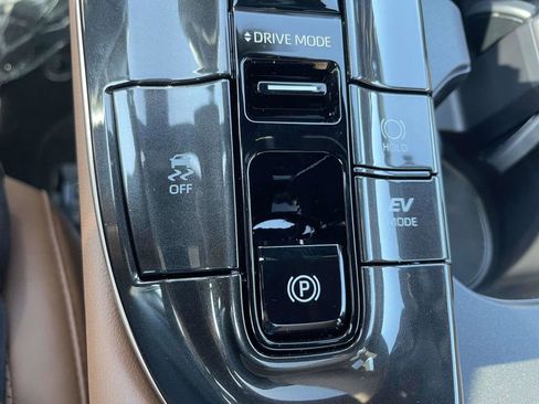New 2026 Toyota Crown Signia AWD/4WD image 42