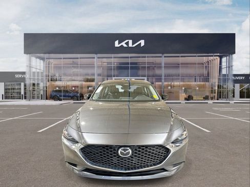 Used 2025 MAZDA MAZDA3 s image 3