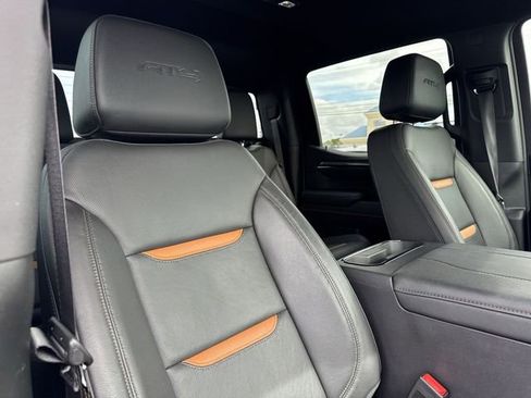 Used 2024 GMC Sierra 1500 AT4 w/ Technology Package AWD/4WD image 25