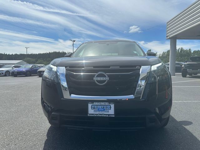 Used 2025 Nissan Pathfinder SV AWD/4WD image 7