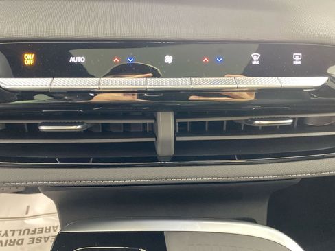 Used 2026 Buick Enclave Preferred w/ Power Package image 19