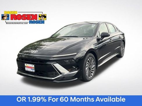 New 2025 Hyundai Sonata SEL image 1
