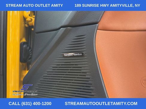 Used 2017 Dodge Challenger SRT Hellcat image 14