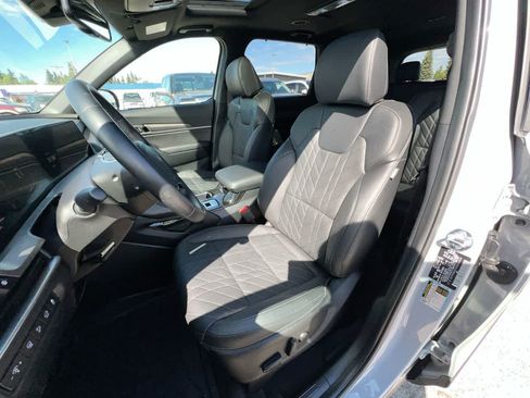 Used 2025 Kia Telluride EX X-Line AWD/4WD image 11
