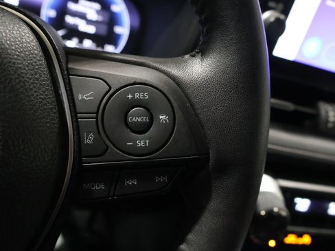 Used 2023 Toyota RAV4 Limited image 36