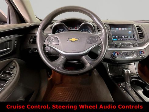 Used 2019 Chevrolet Impala LT FWD image 8