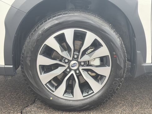 Used 2025 Subaru Outback Limited w/ Popular Package #2 image 11