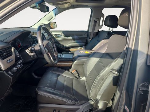 Used 2018 GMC Yukon XL Denali w/ Open Road Package image 9