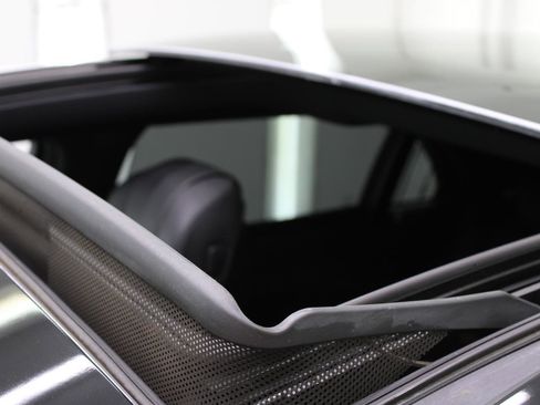 Used 2014 Mercedes-Benz S 550 4dr Sdn S 550 RWD image 26