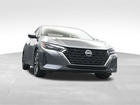 Used 2024 Nissan Sentra SV w/ SV Premium Package FWD image 32