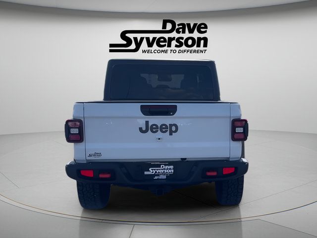 Used 2026 Jeep Gladiator Mojave AWD/4WD image 4