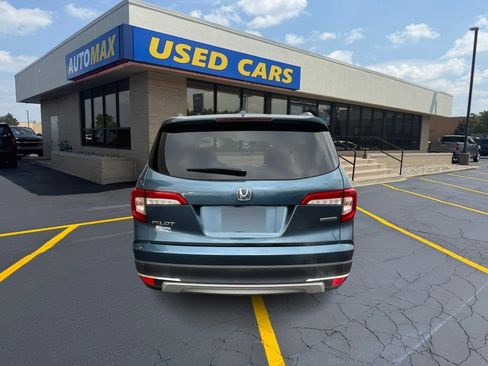 Used 2019 Honda Pilot Touring image 6