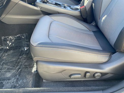 New 2026 Subaru Crosstrek 2.5i Limited image 16