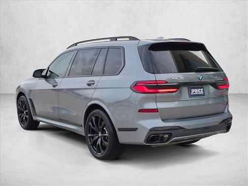 Used 2024 BMW X7 M60i w/ Executive Package AWD/4WD image 7