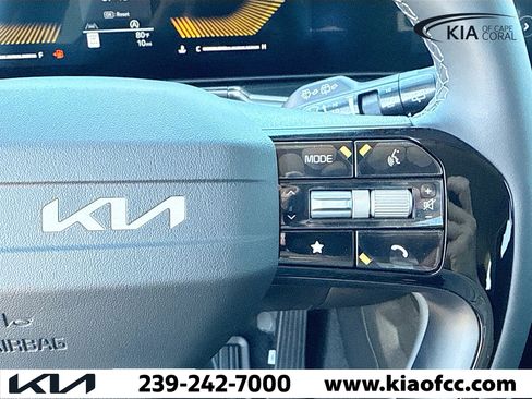 New 2026 Kia Sorento LX image 34