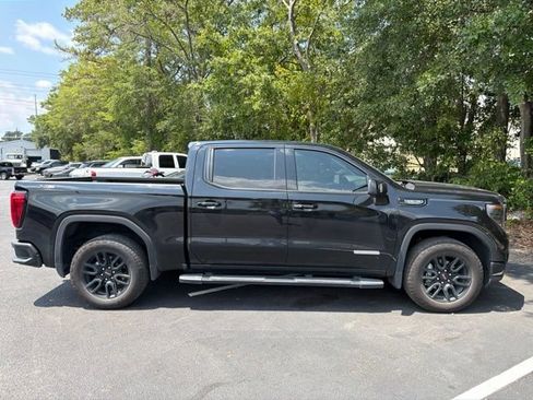 Used 2025 GMC Sierra 1500 Elevation w/ Elevation Premium Package AWD/4WD image 2