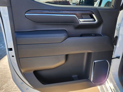 New 2026 GMC Sierra 1500 SLT w/ SLT Premium Plus Package image 41