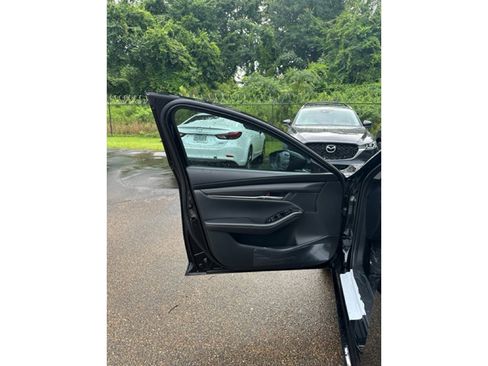 Used 2025 MAZDA MAZDA3 s image 6