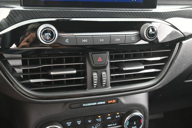 Used 2025 Ford Escape ST-Line FWD image 24