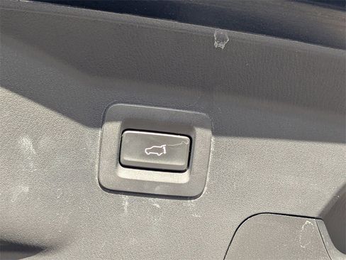 Used 2023 MAZDA CX-9 Touring Plus image 15