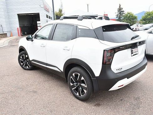 New 2026 Nissan Kicks SV w/ SV Premium Package image 4