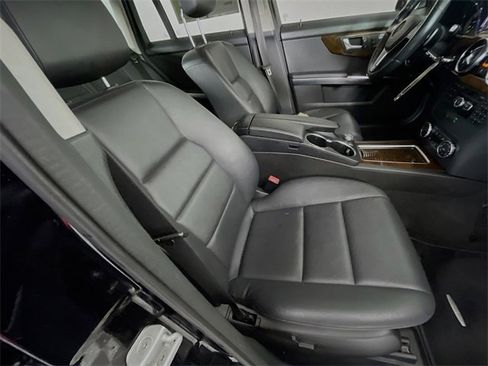 Used 2014 Mercedes-Benz GLK 350 2WD image 23