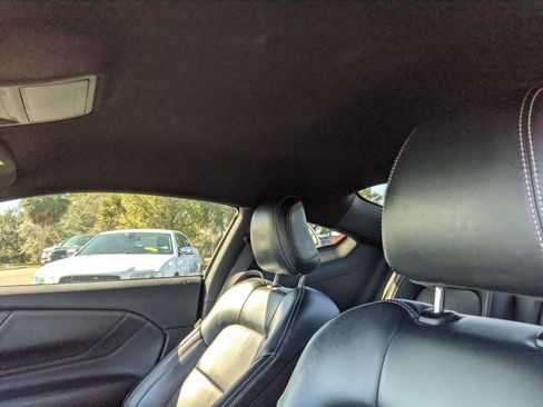 Used 2024 Ford Mustang Premium image 22