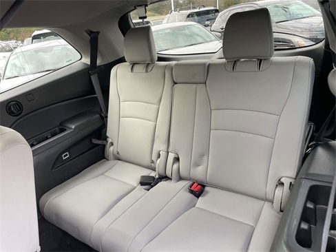 Used 2018 Honda Pilot EX-L image 10