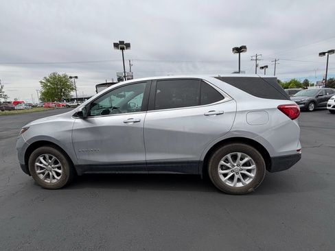 Used 2021 Chevrolet Equinox LT w/ Driver Convenience Package AWD/4WD image 3