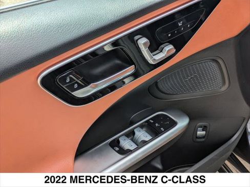 Used 2022 Mercedes-Benz C 300 4MATIC Sedan image 11