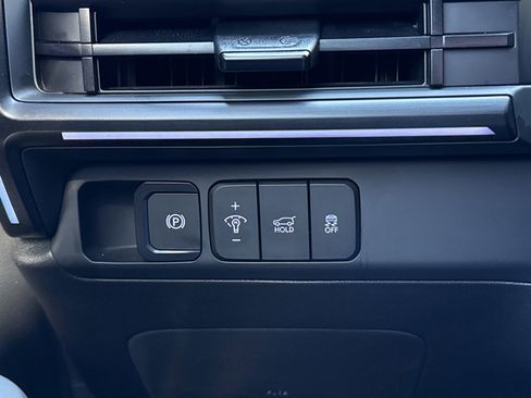 Used 2024 Hyundai Santa Fe Calligraphy image 23